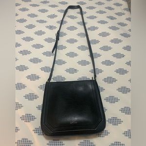 Matt & Nat Black Crossbody Purse